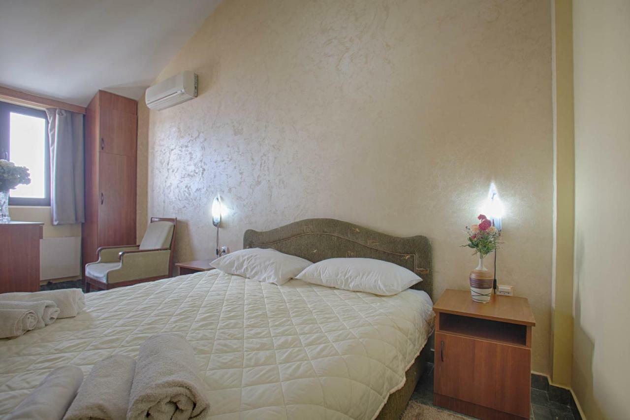 Mali Milocer Bay Accommodation Sveti Stefan Εξωτερικό φωτογραφία